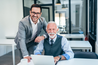 Carlos Eduardo Rosalba Padilha mostra como a governança evita conflitos em empresas familiares.