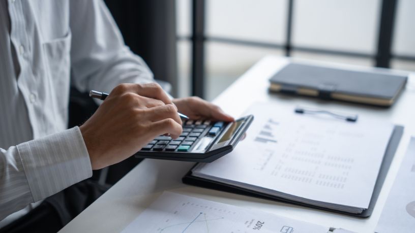 Menos gasto, mais atenção: o Instituto IBDSocial destaca a importância de otimizar recursos para elevar a qualidade do atendimento.